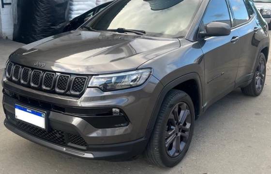 JEEP COMPASS 1.3 T270 TURBO FLEX LONGITUDE AT6